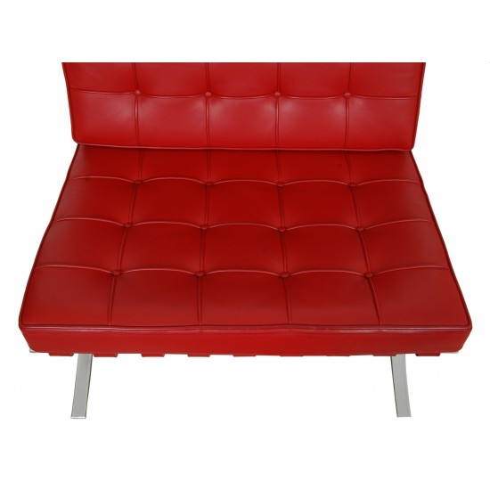 Red barcelona chair deals